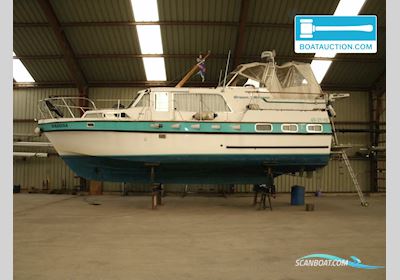 Broom 39 Continental Motorboat 1972, with Perkins engine, The Netherlands