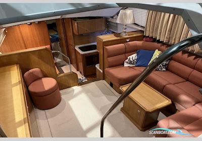 Broom 395 Motorboat 2010, with Volvo Penta 370 pk. engine, The Netherlands