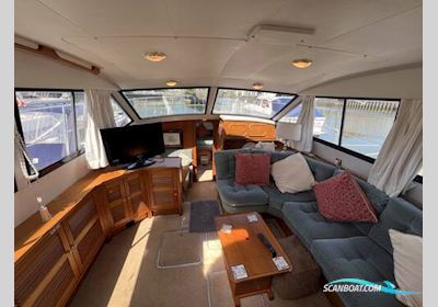 Broom 41 Motorboat 1993, with Ford Sabre engine, United Kingdom