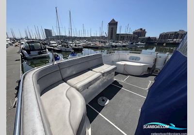 Broom 41 Motorboat 1993, with Ford Sabre engine, United Kingdom