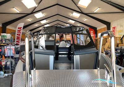Buster XL m. F100 Motor Motorboat 2024, with Yamaha F100 engine, Denmark