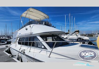 CARVER USA CARVER 26 COMMAND BRIDGE Motorboat 1990, with VOLVO PENTA engine, France