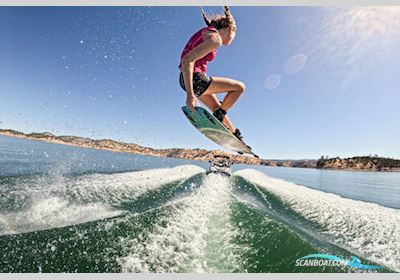 CENTURION NV 233 Motorboat 2025, with PCM L96 V8 6.0 ltr engine, United Kingdom