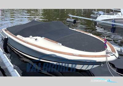 CHRIS CRAFT CORSAIR 22 Motorboat 2011, with Volvo Penta 5.7GXI engine, Finland