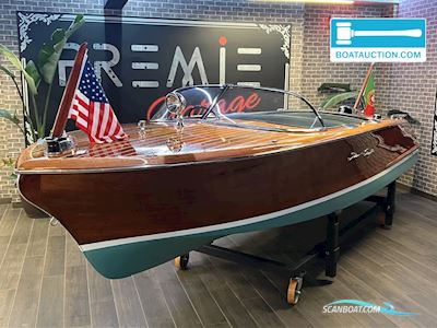 CHRIS CRAFT Capri 19 Motorboat 1956, with Owens Flagship engine, Portugal