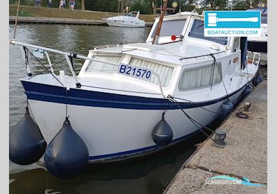 CROWN CRUISER 920 Motorboat 1980, with Peugeot indenor engine, Belgium