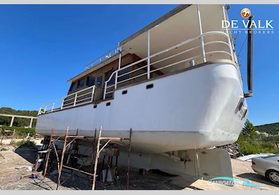 CUSTOM Built 48 MY Motorboat 2007, with IVECO  engine, Croatia