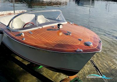 Caminada Motorboat 1971, with Mercruiser engine, Switzerland