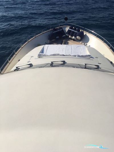 Canados 72 Motorboat 2007, with -Man engine, Italy