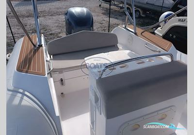 Capelli  Tempest 700 Motorboat 2012, with Yamaha engine, France