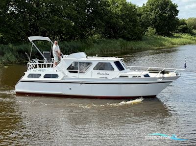 Caravelle 980 Motorboat 1980, with Peugeot engine, The Netherlands