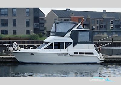 Carver 325 Flybridge Aft Cabin Motorboat 1997, with Volvo Penta engine, Denmark