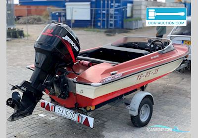 Castle Marine Comet 14 Motorboat 1975, with Mercury engine, The Netherlands