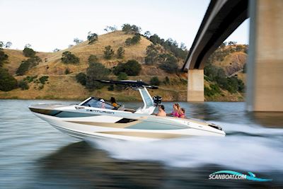 Centurion FE 25 Motorboat 2025, with Pcm L96 V8 6Ltr engine, United Kingdom