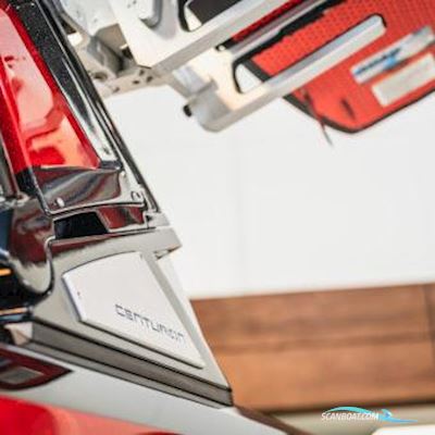 Centurion Ri237 Motorboat 2021, with Centurion Power GM Marine engine, United Kingdom