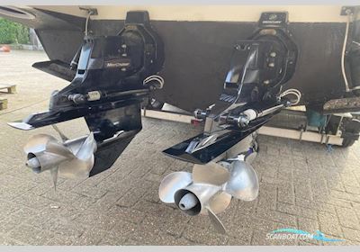 Cerri Marine 28 Motorboat 2001, with Mercruiser 165 pk. engine, The Netherlands