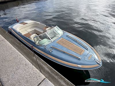 Chris Craft Corsair 25 Motorboat 2009, with Volvo Penta 5.7 Gi engine, Denmark