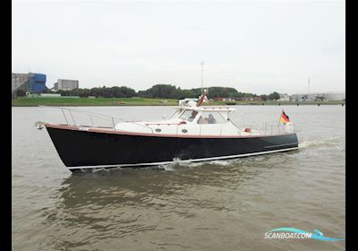 Classic Coaster 38 Motorboat 2000, Germany
