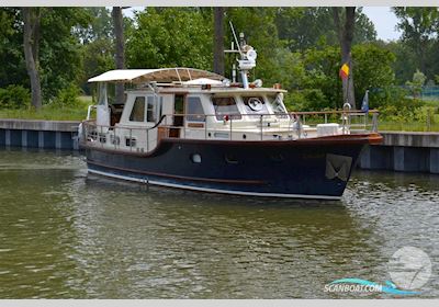 Classic Cruiser 14 23 Motorboat 1977, with Kämper engine, Belgium