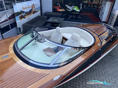 Classic Retro 700 Motorboat 2006, with Mercruiser engine, The Netherlands