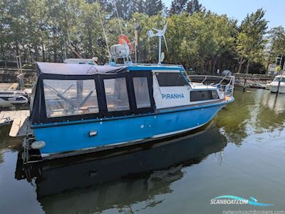 Cleopatra 850 Motorboat 1980, with Ford Transit 2.5 DI engine, United Kingdom