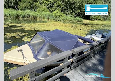 Clever Mirage Motorboat 2006, with Yamaha engine, The Netherlands