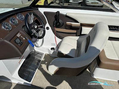 Cobalt CS22 Motorboat 2018, with Mercruiser  engine, The Netherlands