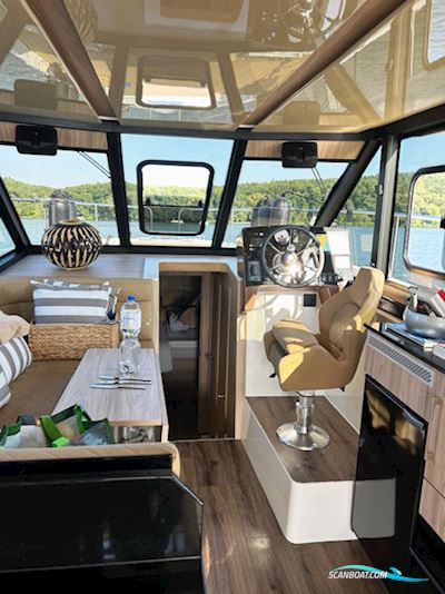 Cobra Futura 36 Motorboat 2022, with Yanmar 4JH80 80km engine, Germany
