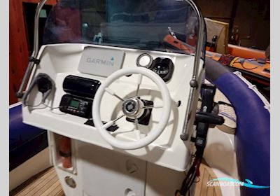 Cobra Nautique 8.0m Motorboat 2004, with Sukuki engine, Ireland