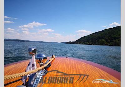 Colombo Bartolomeo Varazze Motorboat 1963, with Chrysler 318 C engine, Italy