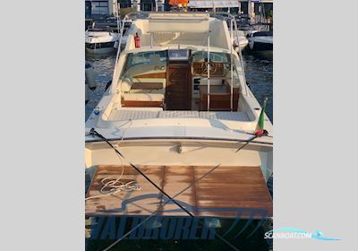 Colombo Sport Fisherman 31 Motorboat 1987, with Volvo Penta 5.7 GSI engine, Italy
