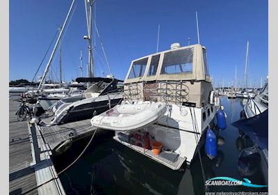 Colvic Sterling Motorboat 1991, with Volvo Penta TAMD41A engine, United Kingdom
