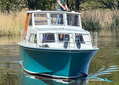 Colvic Traveler  940 Motorboat 1981, with Volvo Penta  engine, The Netherlands