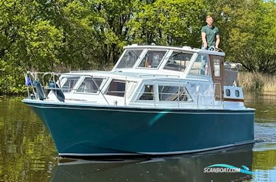 Colvic Traveler  940 Motorboat 1981, with Volvo Penta  engine, The Netherlands