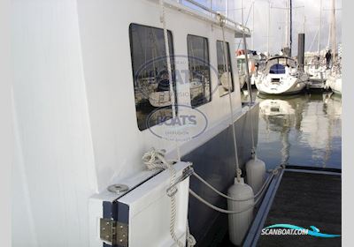 Construction Amateur Trawler Coaster 32 Motorboat 2014, with Midif 3150 engine, France