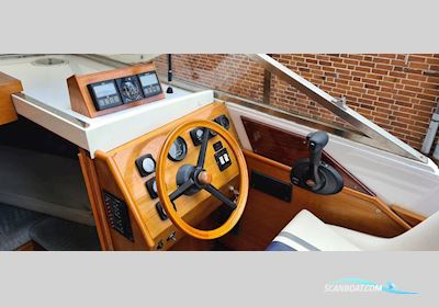 Coronet 21 DC Motorboat 1977, with Mercruiser Alpha One 350 Magnum engine, Germany
