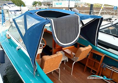 Coronet 21 DC Motorboat 1967, with Mercruiser 4,3 Insprutning Drev Alfa Bravo 1. Typ 2 ju engine, Sweden