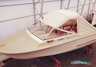 Coronet 21 DC Motorboat 1970, with Volvo Penta V6 3.2L Gxi engine, Finland