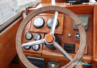 Coronet 21 Motorboat 1968, with Mercruiser 377 Mag V8 engine, Finland