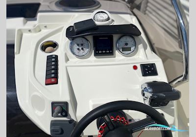 Cranchi 30 Endurance Motorboat 2014, with Volvo Penta engine, The Netherlands