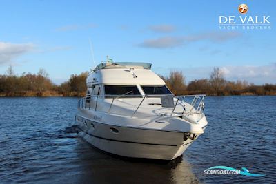 Cranchi Atlantique 40 Motorboat 1998, with Volvo-Penta engine, The Netherlands