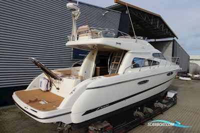 Cranchi Atlantique 50 Motorboat 2008, with Volvo Penta engine, The Netherlands