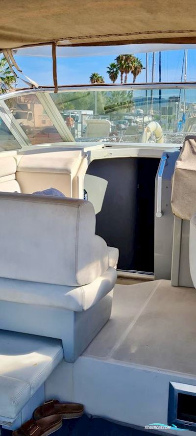 Cranchi Cruiser 32 Motorboat 1990, with Volvo Penta 200CV engine, Spain