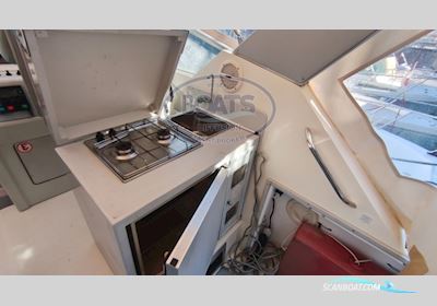 Cranchi Cruiser 32 Motorboat 1992, with Volvo Penta engine, France