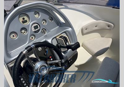 Cranchi Csl 27 Motorboat 2008, with Volvo Penta V8 5.7 Gxi engine, Italy
