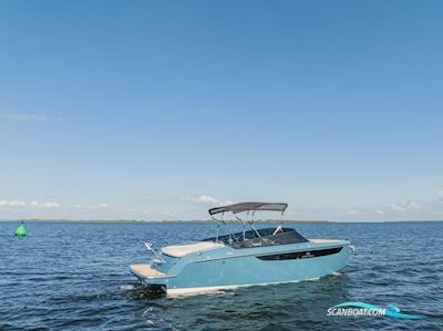 Cranchi E26 Classic Motorboat 2020, with Volvo Penta V8-350 engine, The Netherlands