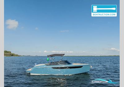 Cranchi E26 Classic Motorboat 2020, with Volvo Penta engine, The Netherlands