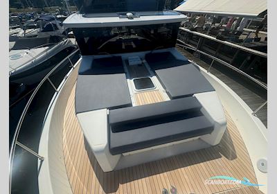 Cranchi T43 Eco Trawler LD - (2022) Solgt Motorboat 2022, with Volvo Penta Ips 500 x 2 Inkl. Dps og Assistent Docking engine, Denmark