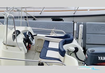 Crescent STINGRAY Motorboat 2003, with  Yamaha engine, Sweden