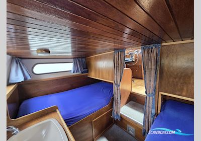 Crowncruiser 900 Motorboat 1982, The Netherlands